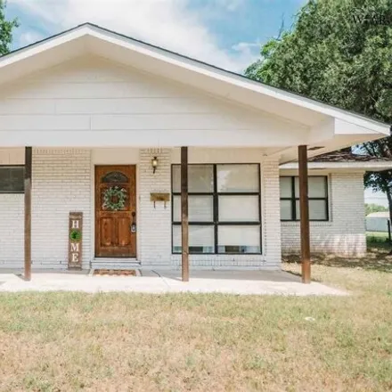 Buy this 3 bed house on 4624 Stanford Avenue in Wichita Falls, TX 76308