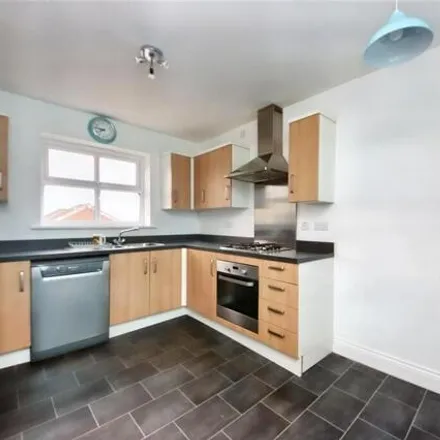Rent this 5 bed townhouse on House Of Hair in 356 Sunderland Road, Gateshead