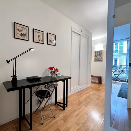 Image 8 - 3 Rue Malher, 75004 Paris, France - Apartment for rent