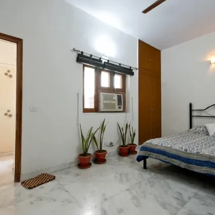 Image 4 - Hauz Khas Enclave, DL, IN - Apartment for rent