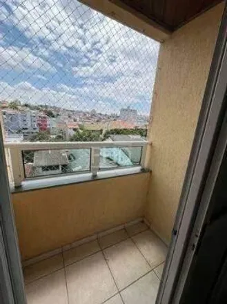 Rent this 3 bed apartment on Rua Araguaia in Vila Curuçá, Santo André - SP
