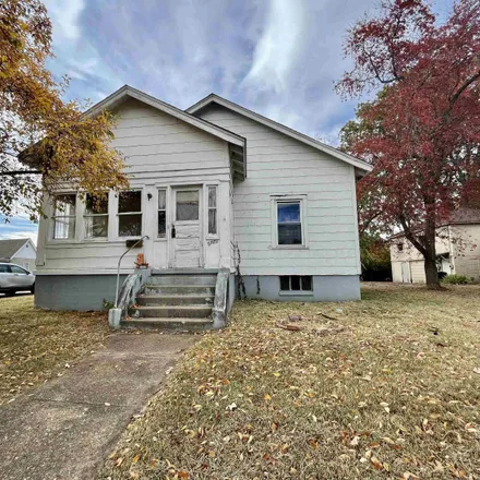 Buy this 2 bed house on 1101 Pearl Street in Metropolis, IL 62960