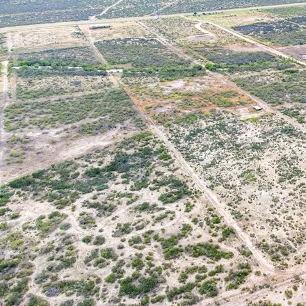 Image 7 - 4098 Del Río Boulevard, Elm Creek Number 1 Colonia, Maverick County, TX 78852, USA - House for sale