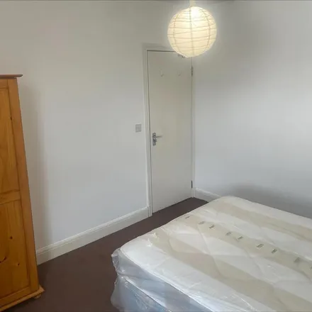 Rent this studio room on 32 Felixstowe Road in London, NW10 5NT