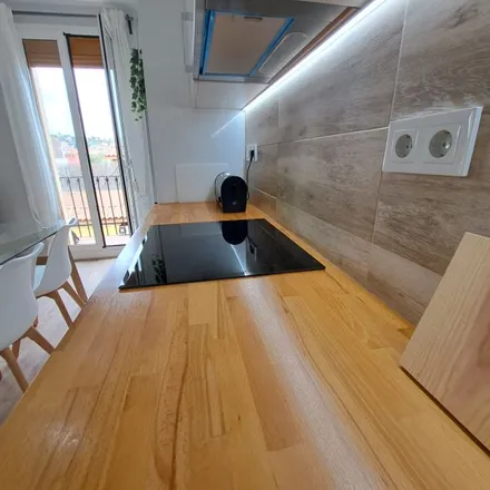 Image 7 - Carrer de Gomis, 7, 08023 Barcelona, Spain - Apartment for rent