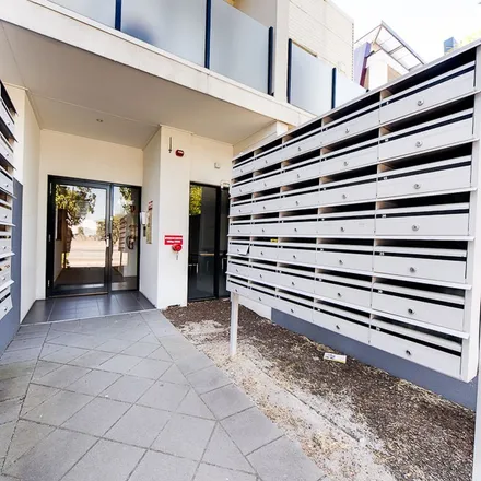 Rent this 1 bed apartment on Dandenong Road in Malvern East VIC 3145, Australia