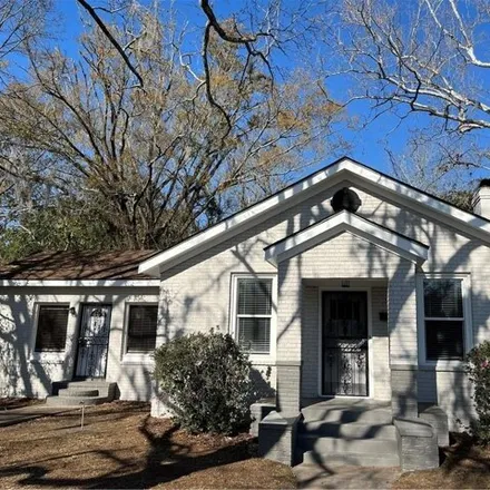 Buy this 3 bed house on 1878 Foster Street in Savannah, GA 31404