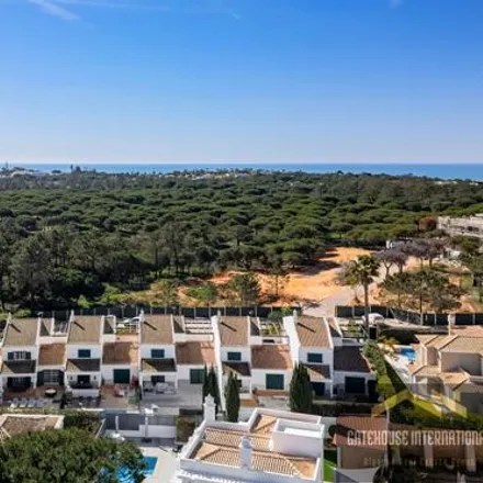 Buy this 3 bed townhouse on Quinta Do Lago