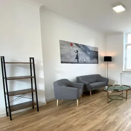 Rent this 3 bed apartment on Lotharstraße 1 in 45131 Essen, Germany