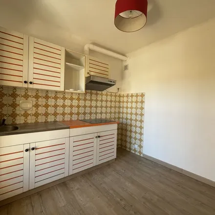 Rent this 1 bed apartment on 5 Impasse des Tourdres in 83270 Saint-Cyr-sur-Mer, France