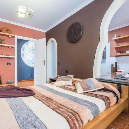 Rent this 2 bed apartment on Santa Úrsula in Santa Cruz de Tenerife, Spain