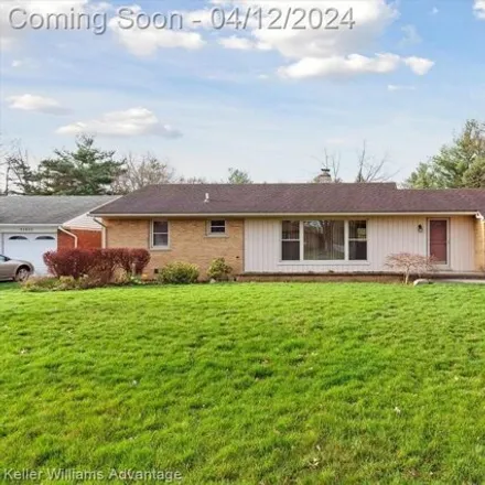 Image 3 - 41049 Micol Drive, Plymouth Charter Township, MI 48170, USA - House for sale