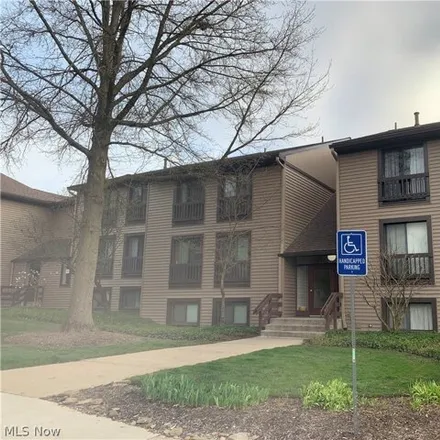 Buy this 2 bed condo on Canyon View Road in Sagamore Hills, OH 44067