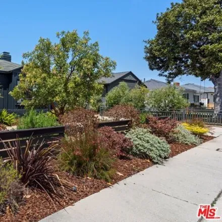Image 3 - 7907 El Manor Ave, Los Angeles, California, 90045 - House for sale