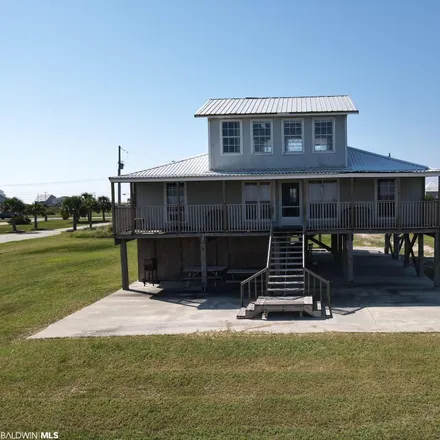 Image 3 - Diesel Fuel Island, 2101 East 2nd Street, Gulf Shores, AL 36542, USA - House for sale