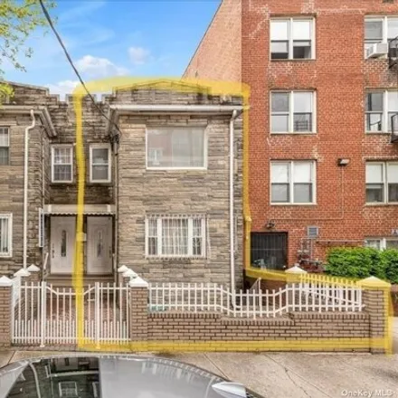 Buy this 6 bed house on 40-26 69th Street in New York, NY 11377