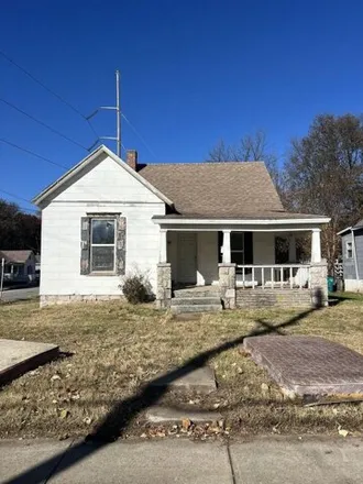 Image 2 - 1299 West State Street, Springfield, MO 65806, USA - House for sale