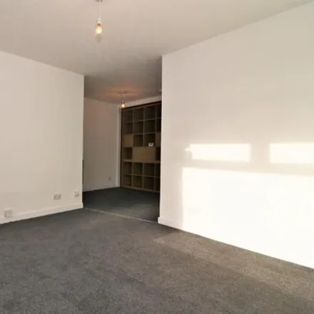 Image 6 - Invergarry Quad, Jenny Lind, Glasgow, G46 8UG, United Kingdom - Apartment for rent