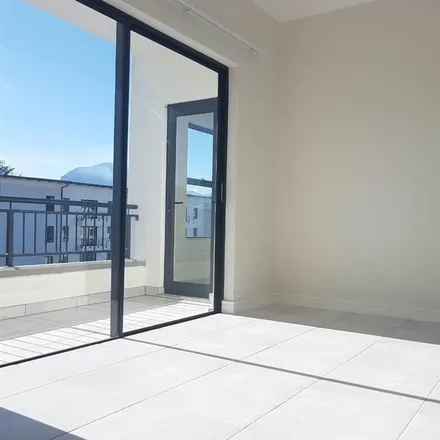 Rent this 1 bed apartment on Paardevlei Precinct in New Rush Rd, Somerset West