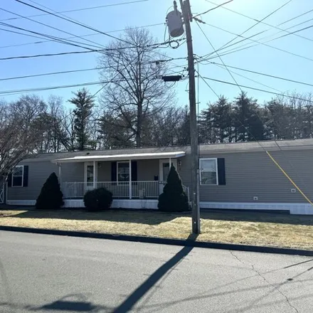 Buy this studio apartment on 1 Meadow Rd in Southington, Connecticut
