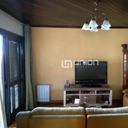 Buy this 4 bed house on Rua Padre Antônio Vieira in Cristo Redentor, Caxias do Sul - RS