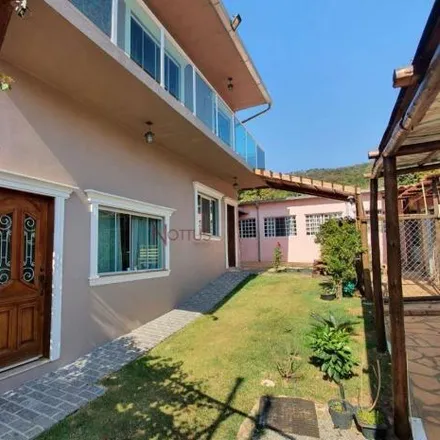 Buy this 2 bed house on Rua Custódio Ambrósio in Mateus Leme - MG, 35670-000