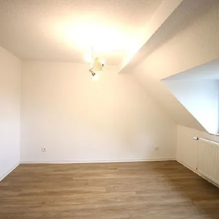 Rent this 2 bed apartment on Ortmannsheide 238 in 47804 Krefeld, Germany