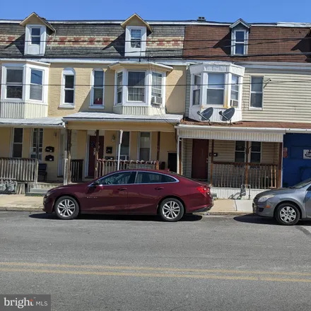 Buy this 4 bed townhouse on 38 East Jackson Street in York, PA 17401