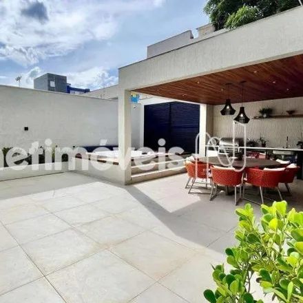 Buy this 4 bed house on Rua Crisandália 275 in Caiçara-Adelaide, Belo Horizonte - MG