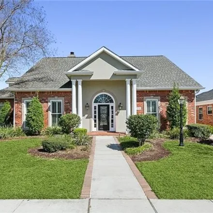 Buy this 4 bed house on 5305 Craig Avenue in Kenner, LA 70065