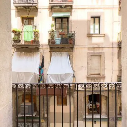 Image 9 - Carrer de Sant Vicenç, 31, 08001 Barcelona, Spain - Apartment for rent