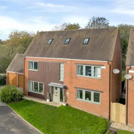 Buy this 5 bed house on Green Farm Court in Anstey, LE7 7RY