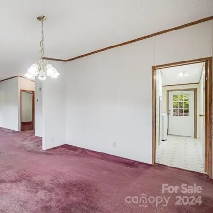 Image 8 - 164 Josiah Lane, Henderson County, NC 28792, USA - Apartment for sale