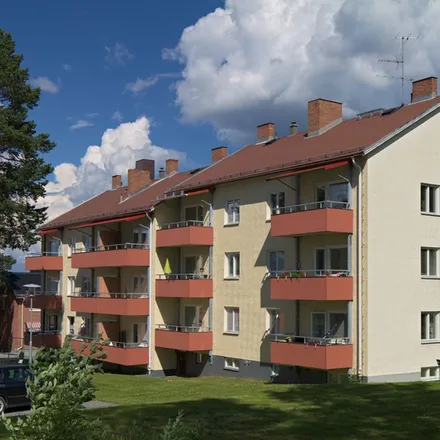 Rent this 3 bed apartment on Lapland Deli in Skolgatan 7, 923 31 Storuman