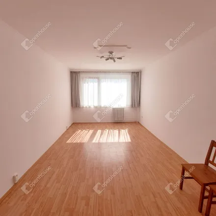 Rent this 2 bed apartment on Tatabánya in Álmos vezér utca, 2800