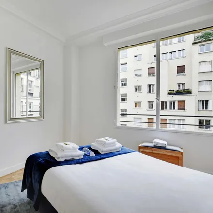 Image 7 - 66 Avenue Henri Martin, 75116 Paris, France - Apartment for rent