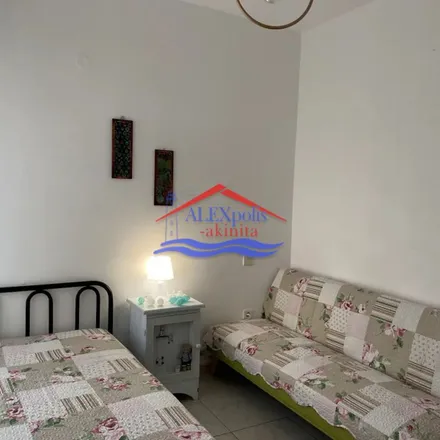 Rent this 3 bed apartment on 8ο Νηπιαγωγείο in Φυλής, Alexandroupoli