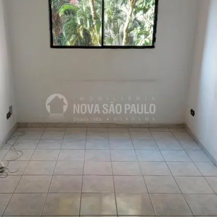 Rent this 2 bed apartment on Banca de jornal in Avenida Cupecê, Jardim Miriam