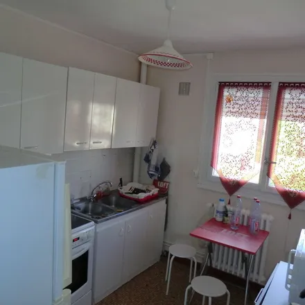 Rent this 4 bed apartment on 28 Rue de Solignac in 87000 Limoges, France
