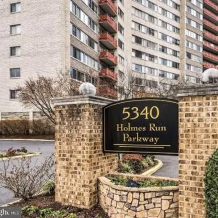 Rent this 2 bed apartment on Pavilion On the Park in 5340 Holmes Run Parkway, Alexandria