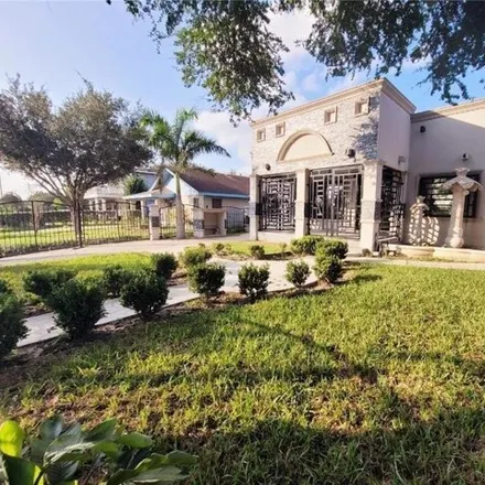 Rent this 4 bed house on 2514 Lindberg Avenue in McAllen, TX 78501