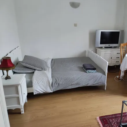 Rent this 1 bed room on Rue Jean Jacquet - Jean Jacquetstraat 67 in 1081 Koekelberg, Belgium