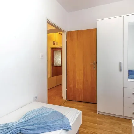 Image 5 - 51250 Novi Vinodolski, Croatia - Apartment for rent