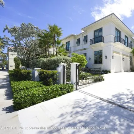 Image 2 - Le Serene Home & Design, 206 Brazilian Avenue, Palm Beach, Palm Beach County, FL 33480, USA - House for sale
