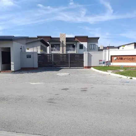 Image 1 - Mimosa Road, Nelson Mandela Bay Ward 6, Gqeberha, 6070, South Africa - Apartment for rent
