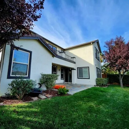 Image 2 - 3895 Rollins Court, West Sacramento, CA 95691, USA - House for sale