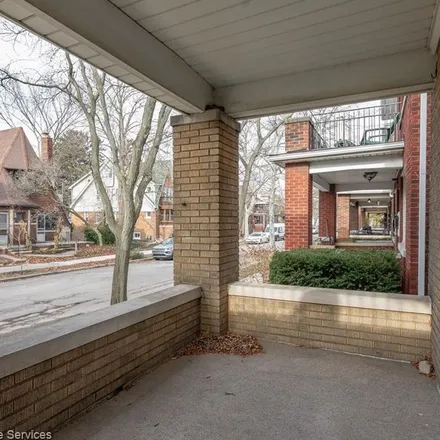 Image 7 - Trombly Elementary School, 820 Beaconsfield Avenue, Grosse Pointe Park, MI 48230, USA - Apartment for rent