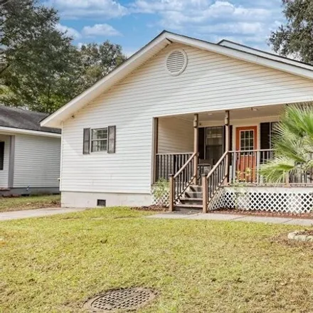Buy this 4 bed house on 4559 Meadow Street in Liberty City, Savannah