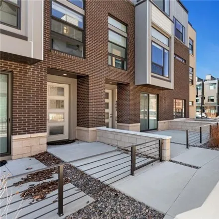 Image 1 - 4060 West 16th Avenue, Denver, CO 80204, USA - House for sale