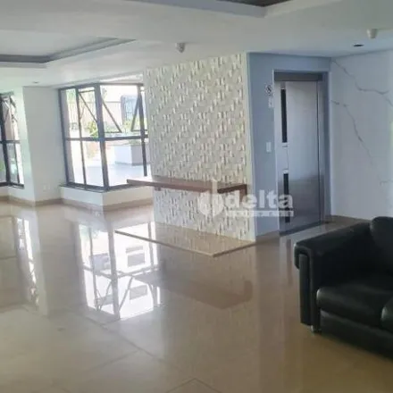 Buy this 3 bed apartment on Rua Tapuirama in Osvaldo Rezende, Uberlândia - MG